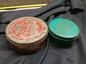 lot 510 image: 2 Decorative Metal Tins with Buttons and Sewing Notions Lot