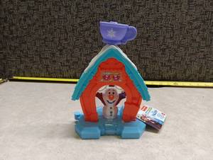 lot 532 image: Fisher-Price Little People Disney Frozen Olafs Cocoa Cafe