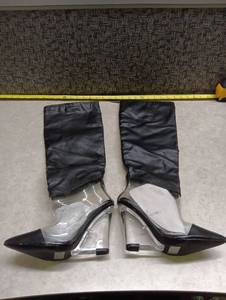 lot 555 image: Pair of Black Heeled Boots with Clear Panels Size 7 12
