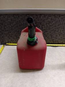 lot 558 image: Red Spill-Proof Gasoline Container with Spout