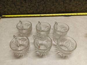 lot 568 image: Set of 6 Glass Mugs with Handles and Pressed Geometric Pattern