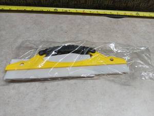 lot 574 image: All Purpose Squeegee ZB5692