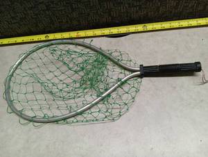 lot 600 image: Fishing Net with Handle Approximately 16 Inch