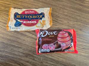lot 8698 image: Hersheys Butterbeer Kisses and Dove Milk Chocolate