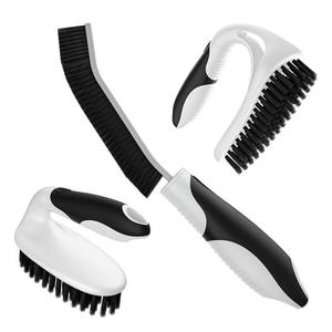 lot 114 image: Scrub Brush Set