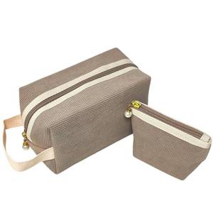 lot 291 image: Tristan Home Luxury Waffle Texture Travel Cosmetic Toiletry Bag Set