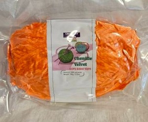 lot 334 image: Chenille Velvet Soft Baby Yarn&nbsp