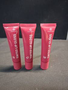 lot 5858 image: 3 pack Color nymph Tinted Lip Gloss&nbsp