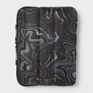 lot 2243 image: 15 Laptop Sleeve - heyday Black & White Agate Fits Most 15 Models - Retail $20