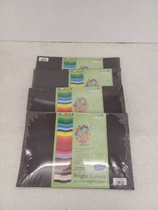 lot 17213 image: 4 Pack Black Construction Paper