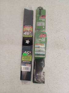 lot 17239 image: Mower Blades