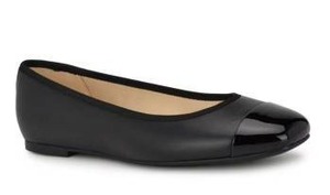 lot 17278 image: Nine West Teland Womens Captoe Ballet Flat, 7, 2 Pack