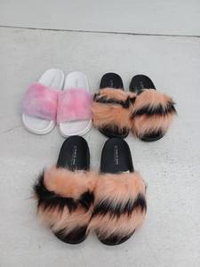 lot 17298 image: Portland Lot Of 3 Womens Slippers, 7M