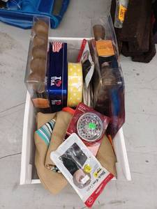 lot 17322 image: Small Miscellaneous Lot of Items