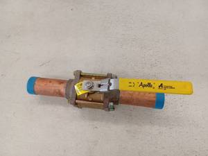lot 17381 image: 2 Inch Ball Valve, 4 Pack