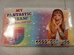 lot 13952 image: My Twistin Fishetin Body Art Set Temporary Tattoos