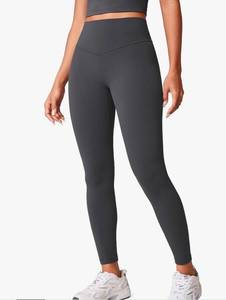 lot 15398 image: Womens High-Waist Black Leggings XL