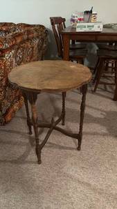 lot 906 image: Vintage spindle side table 29x24 dia located in basement
