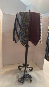 lot 1009 image: Table lamp with tie lampshade approx 27 inches tall