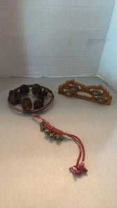 lot 1024 image: Indian percussion instruments
