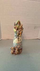 lot 1062 image: Jim Shore Heartwood Creek Santa with Animals Figurine 10 inches tall