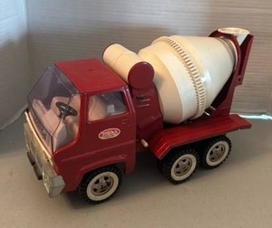 Tonka Cement Mixer Truck Toy
