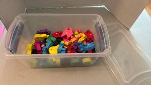 lot 1103 image: Colorful Interlocking Building Blocks Set Numbered Pieces