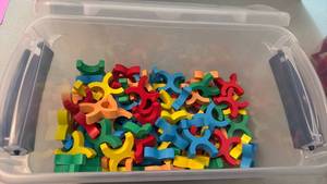 lot 1112 image: Colorful Interlocking Building Blocks Lot in Storage Container