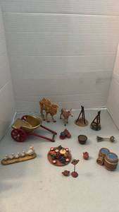 lot 1158 image: Fontanini accessories