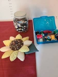 lot 1418 image: Old jar of buttons, button sunflower, sewing notions.