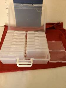 lot 1431 image: Craft organization case with 16 boxes