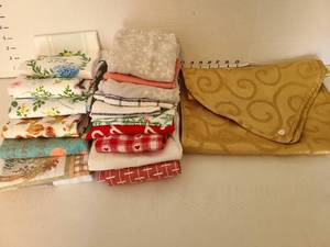 lot 1436 image: Kitchen towels and a table runner.