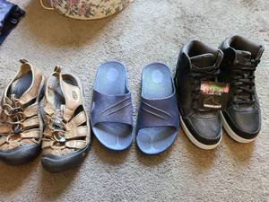 lot 1472 image: Mens shoes, 10.5 and 11.