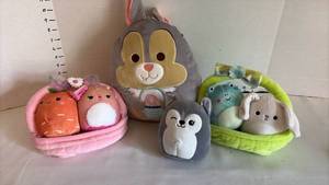 lot 1489 image: Assorted Squishmallows