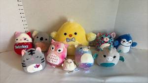 lot 1491 image: Assorted Squishmallows
