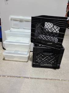 lot 3107 image: 2 Hiland Dairy milk crates and 3 Sterilite flip lid storage containers.