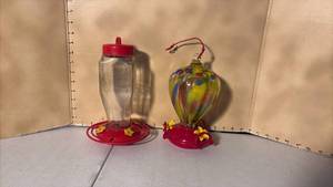 lot 3314 image: Glass Hummingbird Feeders