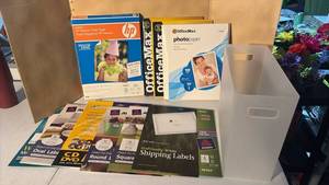 lot 3331 image: Assorted Photo Paper and Shipping Labels