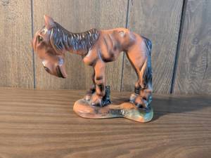 lot 4 image: Ol Rawhide Horse Figurine Sculpture
