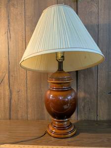 lot 14 image: Table Lamp with Pleated Shade and Turned Wooden Base