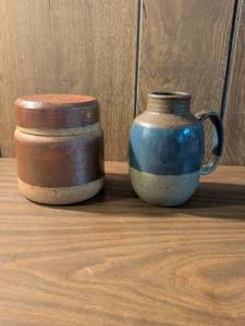 lot 32 image: Ceramic Pottery Vessels 2-Piece Lot with Lid and Jug