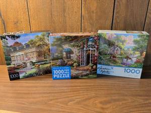 lot 85 image: 1000 Piece Jigsaw Puzzle Lot - Manors & Cottages Abraham Hunter Sure-Lox