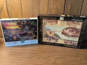 lot 98 image: Lot of 2 Puzzles Buffalo Kim Valken 2000pc & Clementoni Michelangelo 1000pc