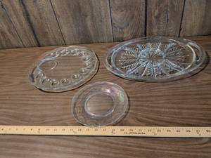 lot 150 image: Glass Serving Trays Set of 3 Embossed Relish Handles Oval Round