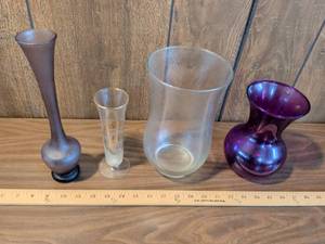 lot 155 image: Four Assorted Glass Vases and Vessels Lot