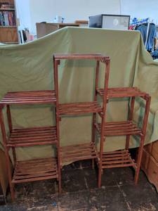lot 200 image: Vintage Plant shelf
