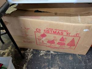 lot 247 image: Flame Retardant Christmas Tree by General Foam Plastics