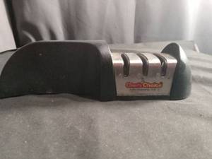 lot 60184 image: Chefs Choice Knife Sharpener 436-3