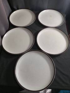 lot 60206 image: Denby 5-Piece Dinnerware Set Made in England
