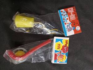 lot 60165 image: Playskool Pipeworks Lot 2 Pieces Yellow Connector Red Launcher